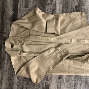 Ariat Beige Button-Up Shirt